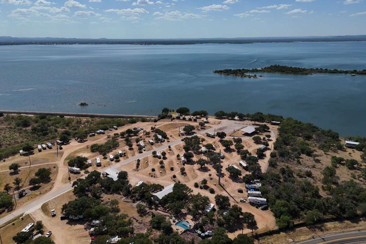 RV sites at Lake Buchanan RV and Cabin Resort with the lake behind